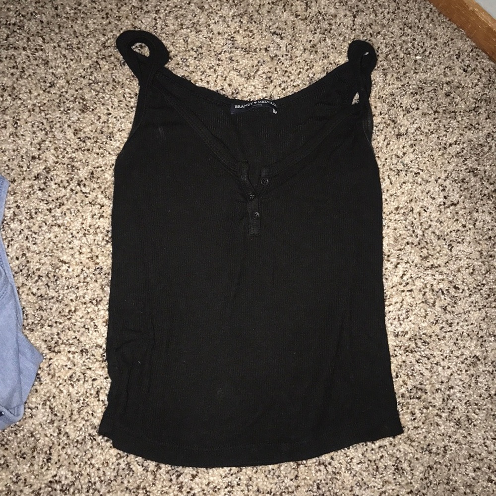 black tank top